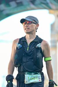 BIB: 100, 1044
                            <button type="button" onclick="openModal(24886482)" class="btn btn-primary btn-sm float-right btn-popup" data-toggle="modal" data-target=".modal-high-quality">
                        <i class="fas fa-shopping-cart"></i> Add to Cart
                    </button>
                                            <button type="button" onclick="isThisMe(24886482, true)" class="btn btn-success btn-sm float-right btn-popup btn-isme hidden" data-toggle="tooltip" data-placement="bottom" title="นี่คือรูปของคุณใช่ไหม คลิกที่นี่เพื่อเอาเข้าอัลบั้ม">
                        <i class="fas fa-plus"></i> Add to album
                    </button>
                    <button type="button" onclick="isThisMe(24886482, false)" class="btn btn-warning btn-sm float-right btn-popup btn-isnotme hidden">
                        <i class="fas fa-ban"></i> Remove from album
                    </button>